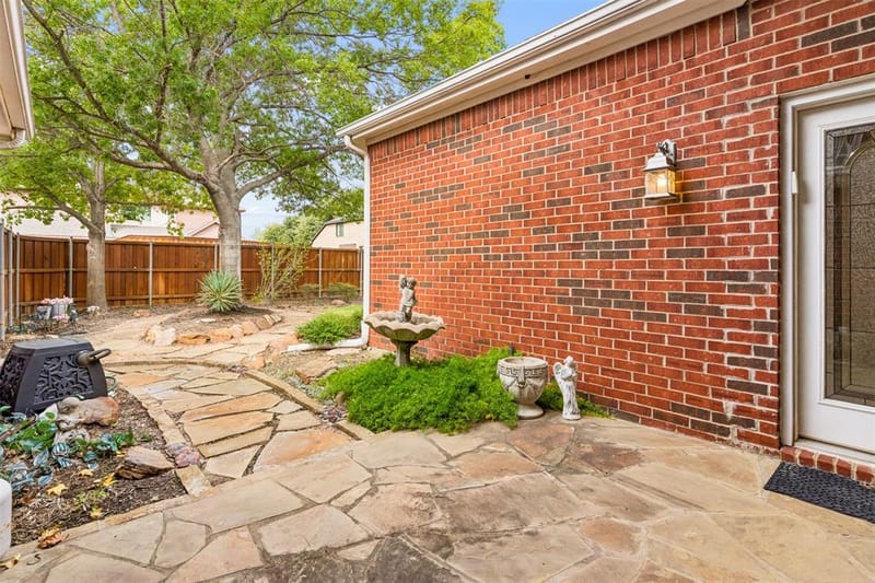 327 Hampton Court, Coppell TX 75019 - Photo 24