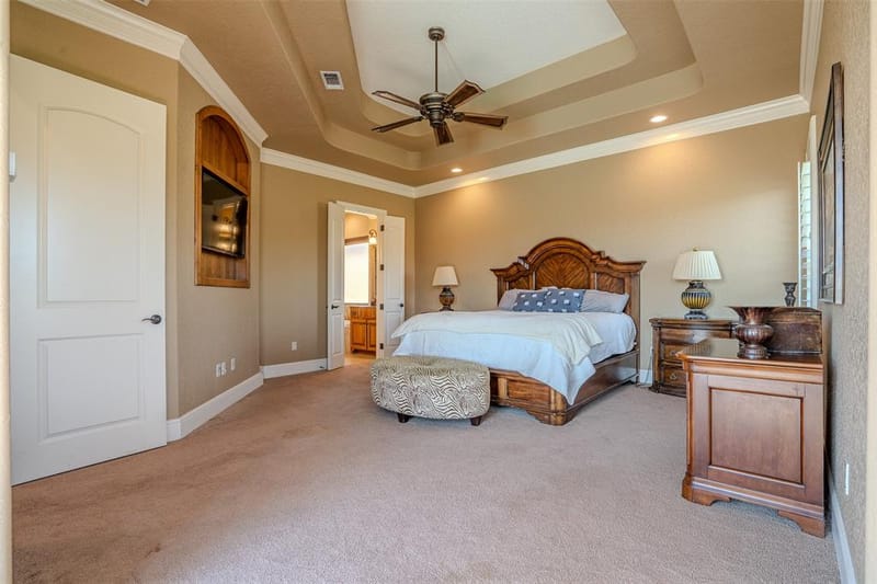1903 Harbor Lakes Drive, Granbury TX 76048 - Photo 17