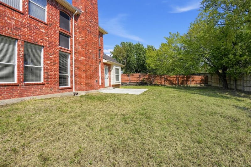 6408 Canyon Lake Drive, Dallas TX 75249 - Photo 32