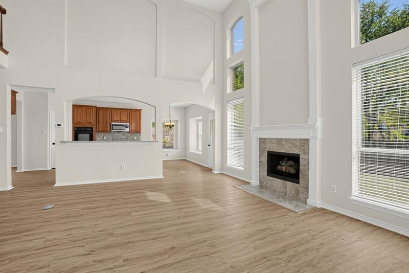6408 Canyon Lake Drive, Dallas TX 75249 - Photo 9