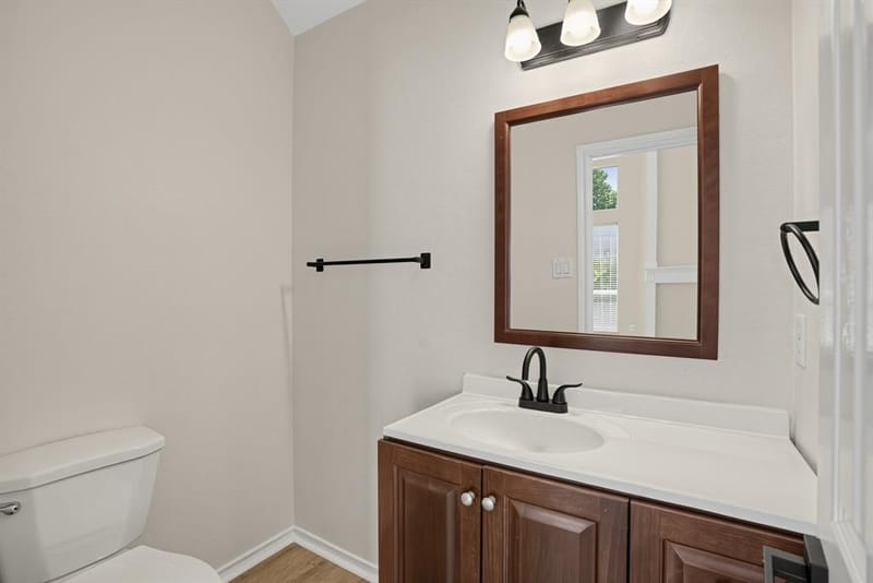 6408 Canyon Lake Drive, Dallas TX 75249 - Photo 30