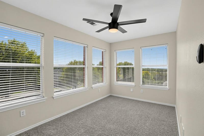 6408 Canyon Lake Drive, Dallas TX 75249 - Photo 18