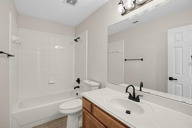 6408 Canyon Lake Drive, Dallas TX 75249 - Photo 31