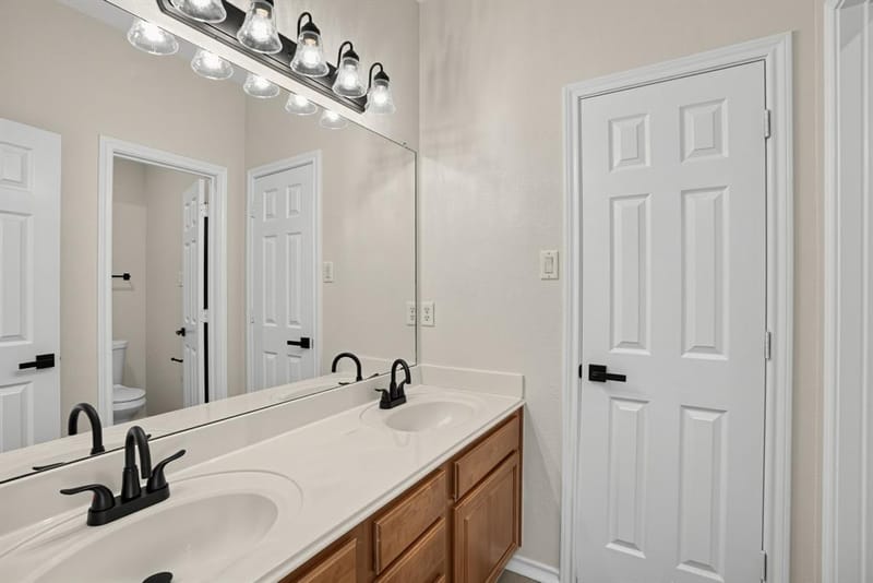 6408 Canyon Lake Drive, Dallas TX 75249 - Photo 29