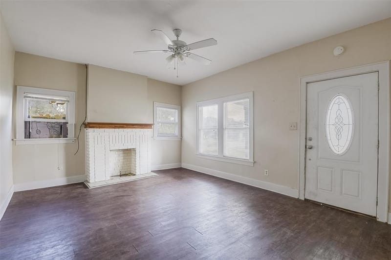 2424 Handley Drive, Fort Worth TX 76112 - Photo 4