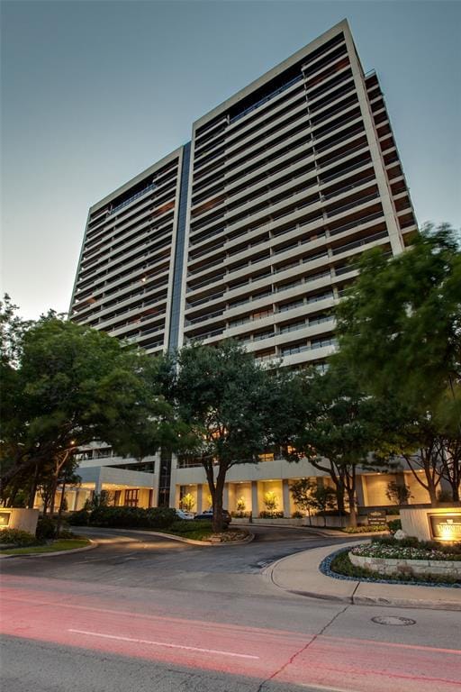 3831 Turtle Creek Boulevard # 22C, Dallas TX 75219 - Photo 26