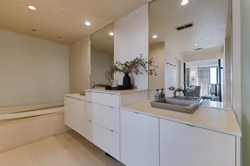 3831 Turtle Creek Boulevard # 22C, Dallas TX 75219 - Photo 20