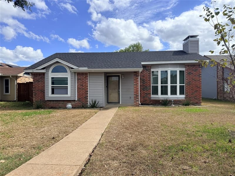 1644 Taylorcrest Drive, Dallas TX 75253