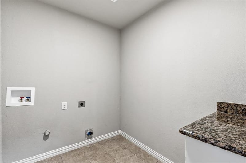 2122 Valley Drive, Weatherford TX 76087 - Photo 24
