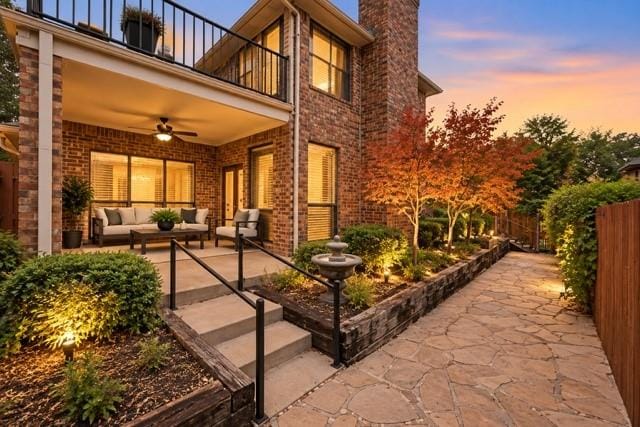 68 Legend Road, Benbrook TX 76132