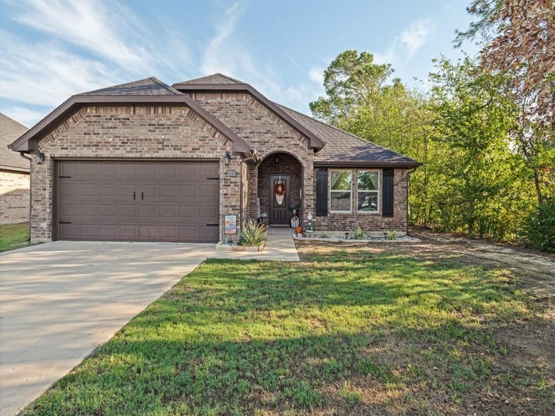 202 Virginia Drive, Palmer TX 75152 - Photo 2