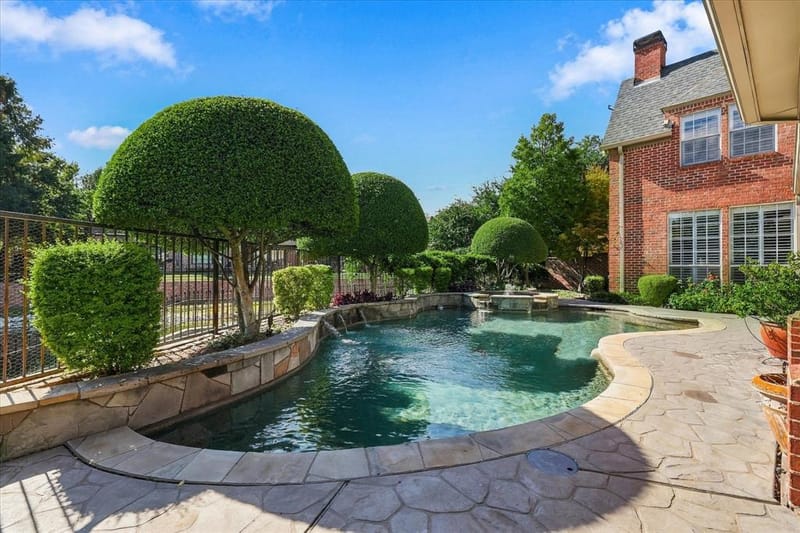 2104 Sutton Place, Plano TX 75093 - Photo 28