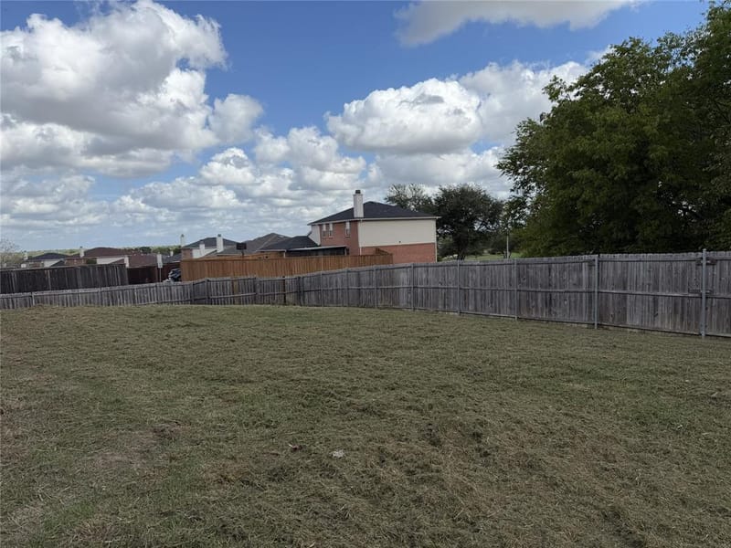 2733 Ingram Circle, Mesquite TX 75181 - Photo 2