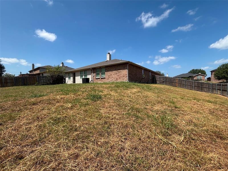 2733 Ingram Circle, Mesquite TX 75181 - Photo 6