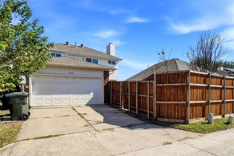 2136 Falcon Ridge Drive, Carrollton TX 75010 - Photo 25