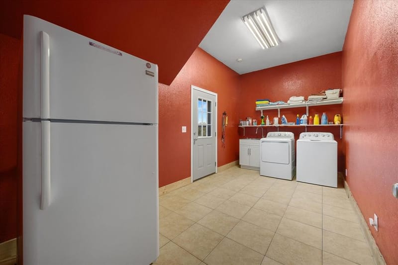250 County Road 1006, Wolfe City TX 75496 - Photo 27