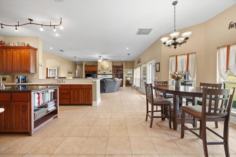 250 County Road 1006, Wolfe City TX 75496 - Photo 12