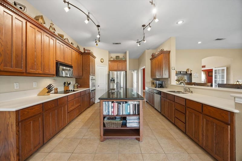 250 County Road 1006, Wolfe City TX 75496 - Photo 8