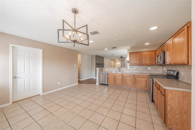 7429 Candler Drive, Fort Worth TX 76131 - Photo 17