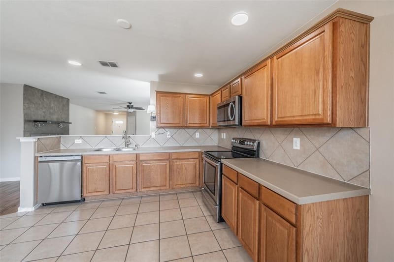7429 Candler Drive, Fort Worth TX 76131 - Photo 15