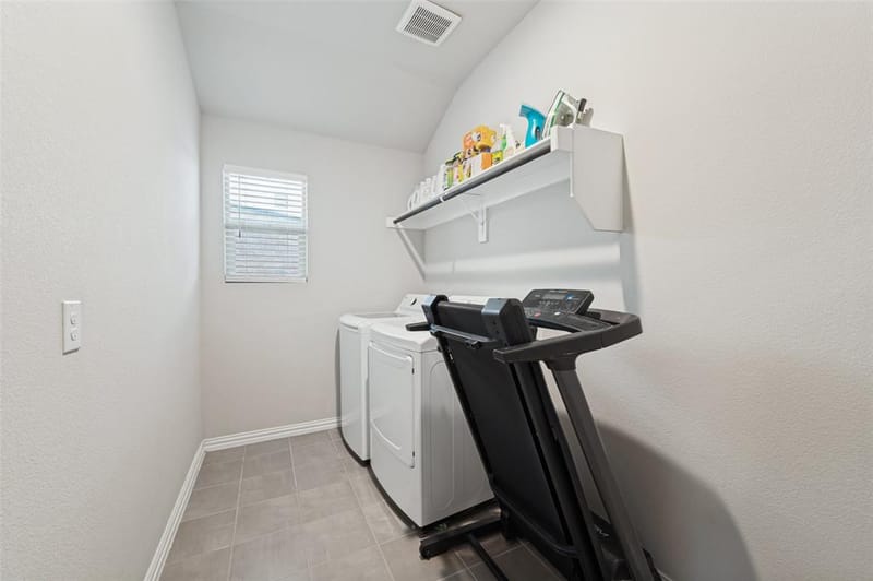 222 Luna Lane, Lake Dallas TX 75065 - Photo 16