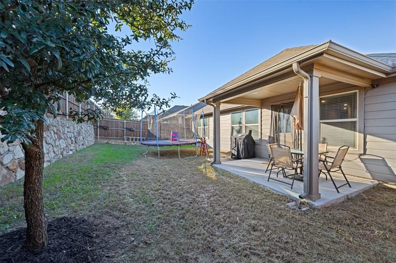 222 Luna Lane, Lake Dallas TX 75065 - Photo 22