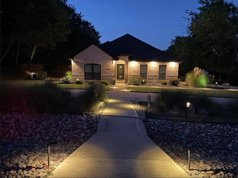 1635 Frederick Street, Lancaster TX 75134 - Photo 3