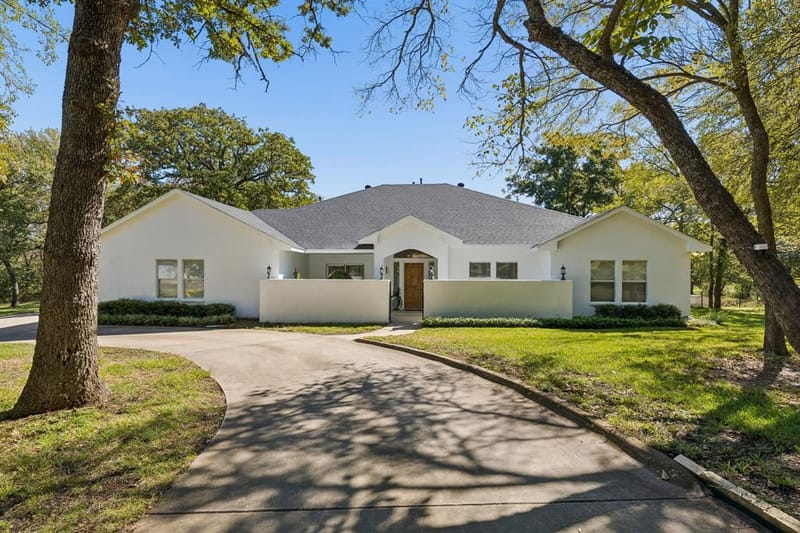 951 Oak Hill Court, Cross Roads TX 76227 - Photo 2