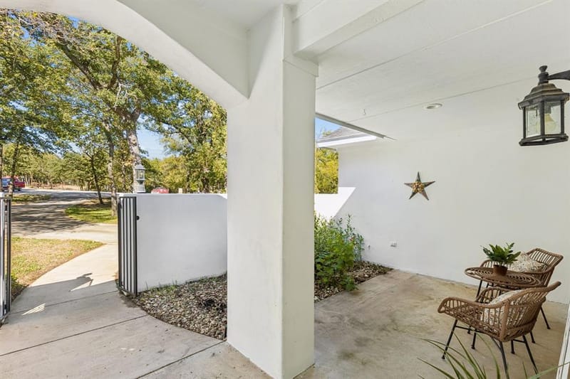 951 Oak Hill Court, Cross Roads TX 76227 - Photo 3