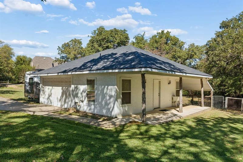 951 Oak Hill Court, Cross Roads TX 76227 - Photo 29