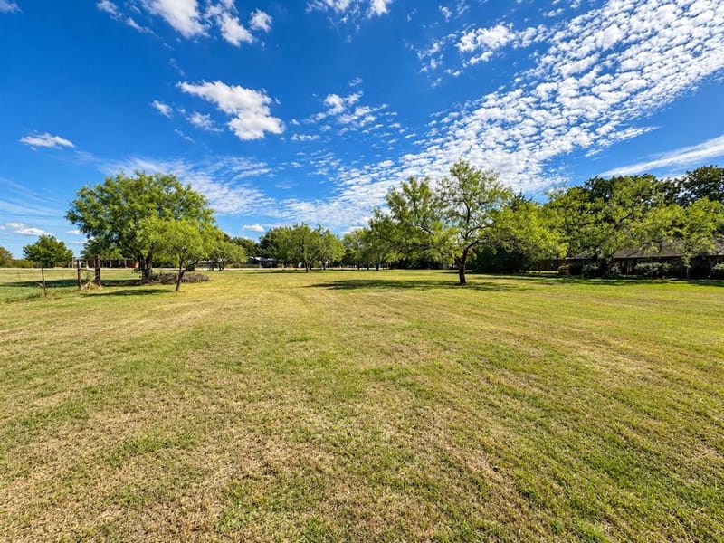 1105 Oak Drive, Flower Mound TX 75028 - Photo 25