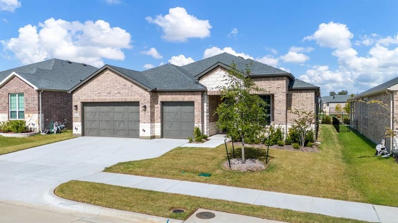417 Raven Ridge Drive, McKinney TX 75071