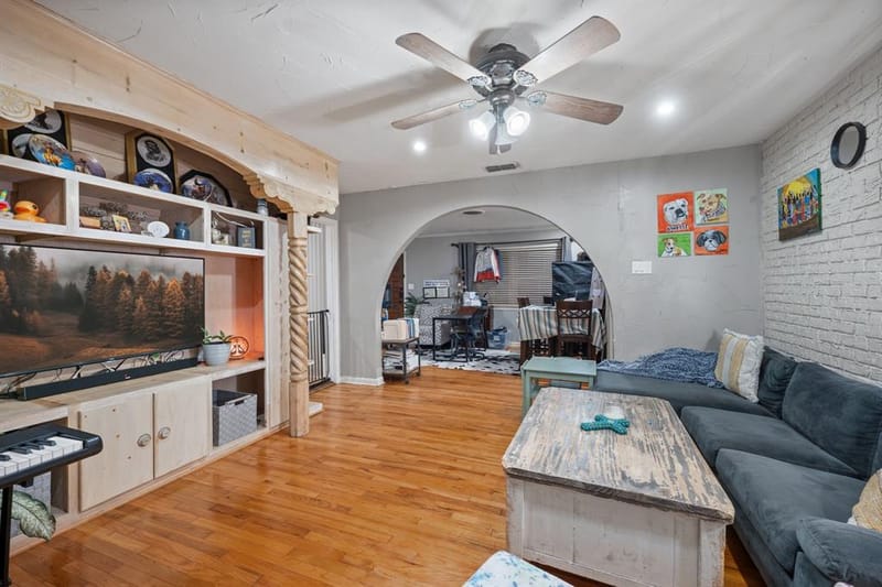 5420 Mallory Drive, Haltom City TX 76117 - Photo 8