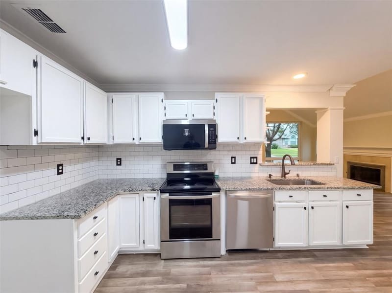 2228 Silverthorn Lane, Flower Mound TX 75028 - Photo 12