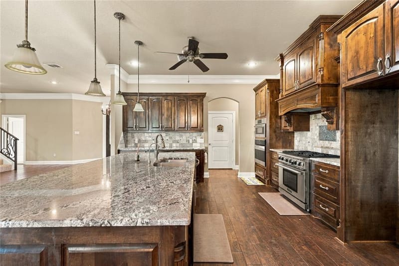 545 Hunton Lane, Robinson TX 76706 - Photo 10