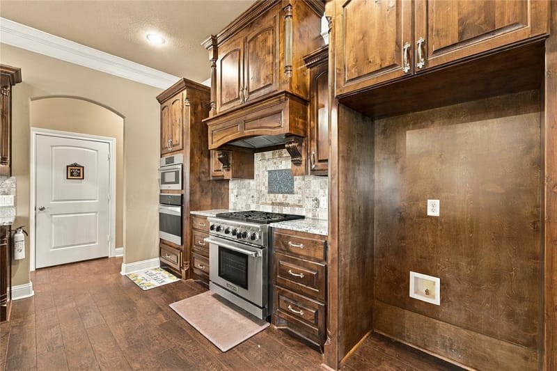 545 Hunton Lane, Robinson TX 76706 - Photo 11