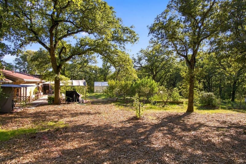 1300 Oak Country, Weatherford TX 76085 - Photo 27