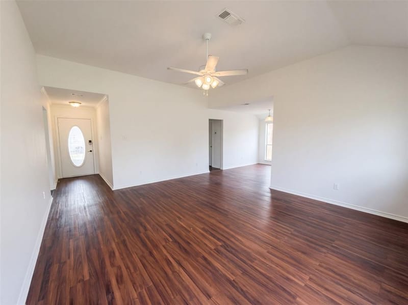 208 Comanche Trail, Alvarado TX 76009 - Photo 6