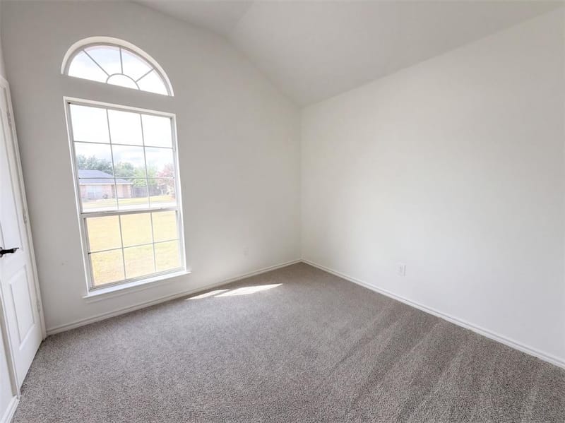 208 Comanche Trail, Alvarado TX 76009 - Photo 15