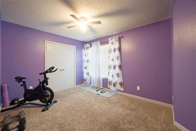 220 Sunset Oaks Drive, Fort Worth TX 76112 - Photo 22