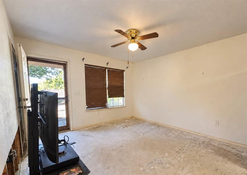 208 Olive Street, Lone Oak TX 75453 - Photo 6