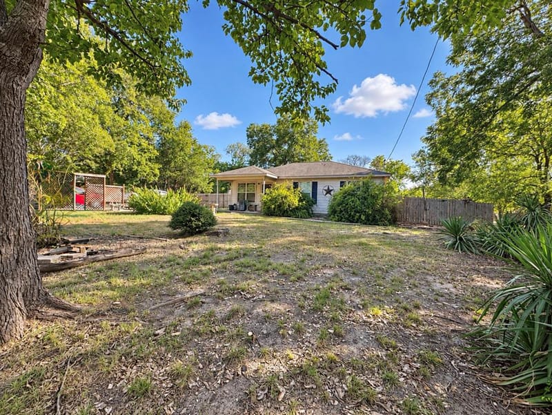 208 Olive Street, Lone Oak TX 75453 - Photo 3