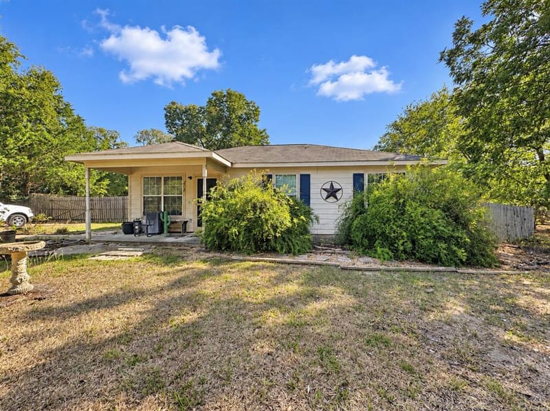 208 Olive Street, Lone Oak TX 75453