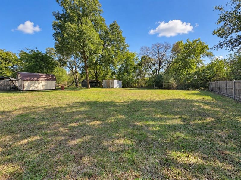 208 Olive Street, Lone Oak TX 75453 - Photo 20