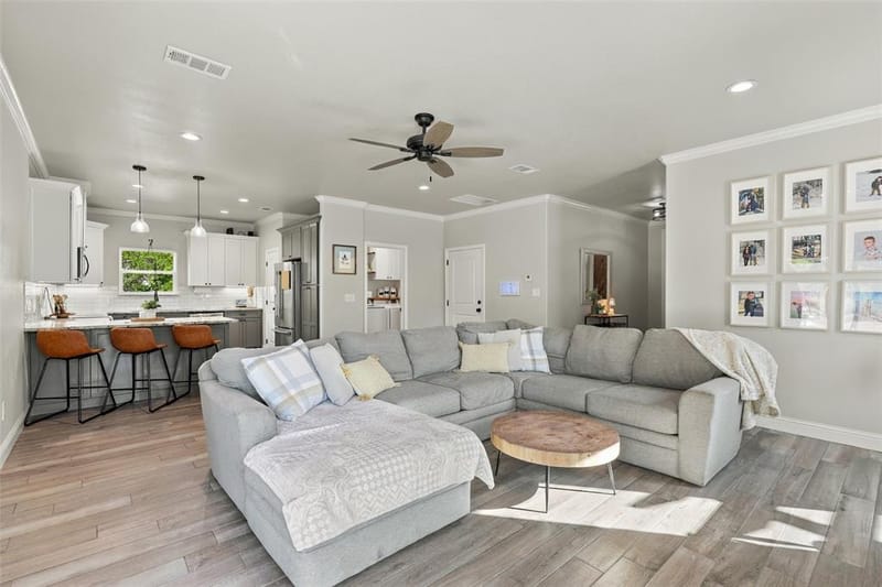1006 Mojave Trail, Granbury TX 76048 - Photo 4