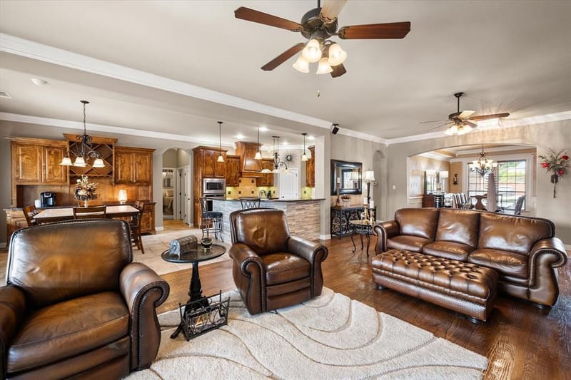 824 Rio Grande Drive, Mansfield TX 76063 - Photo 8