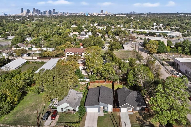 3931 Hancock Street, Dallas TX 75210 - Photo 9