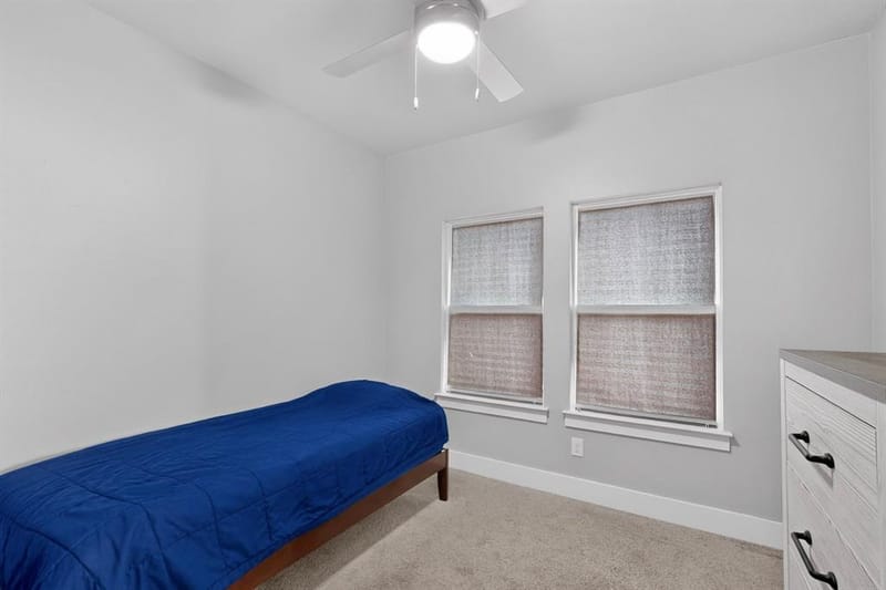 3931 Hancock Street, Dallas TX 75210 - Photo 34