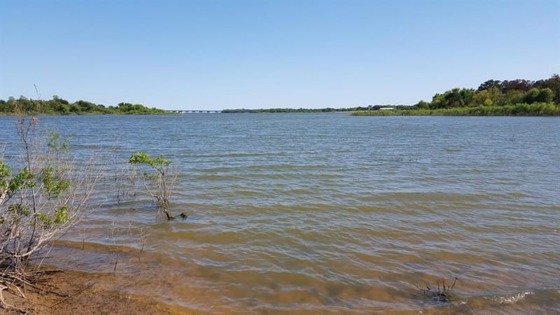 230 Oakwood Circle, Shady Shores TX 76208 - Photo 23