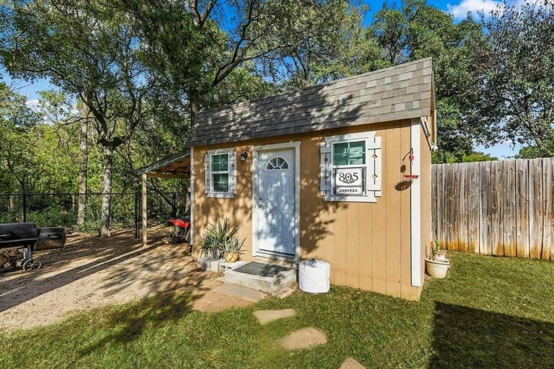 230 Oakwood Circle, Shady Shores TX 76208 - Photo 22
